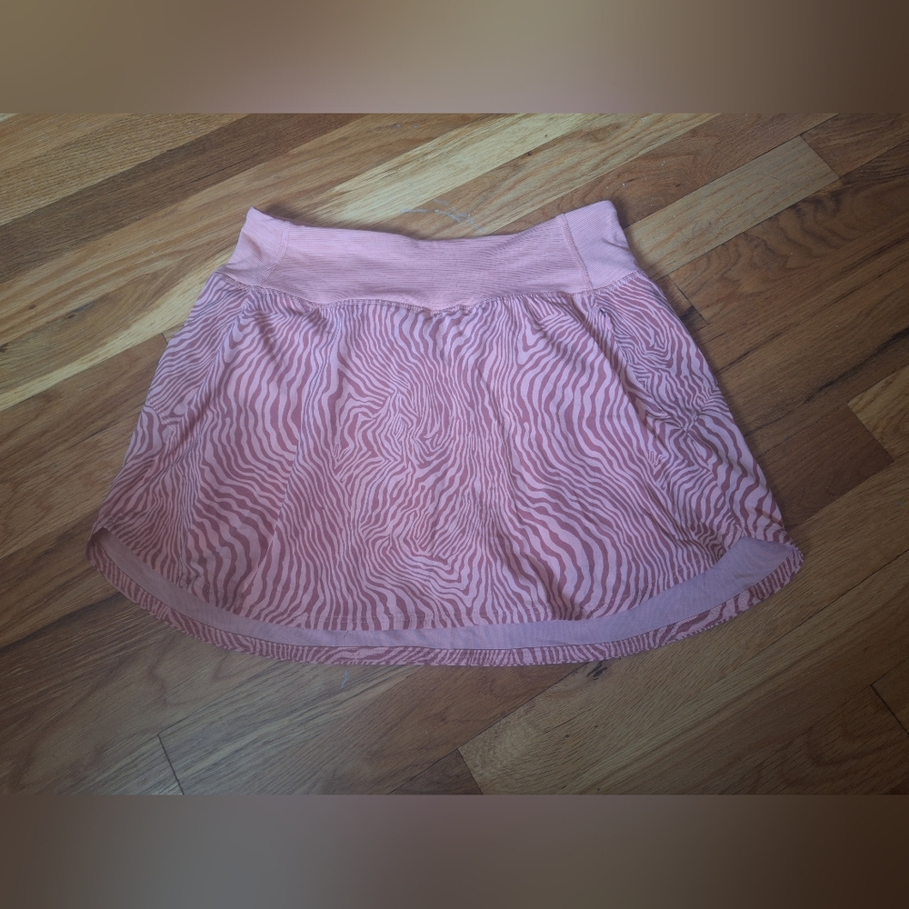 Womens Outdoor Voices Athletic Skirt. Size Small.